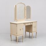 1210 1362 DRESSING TABLE